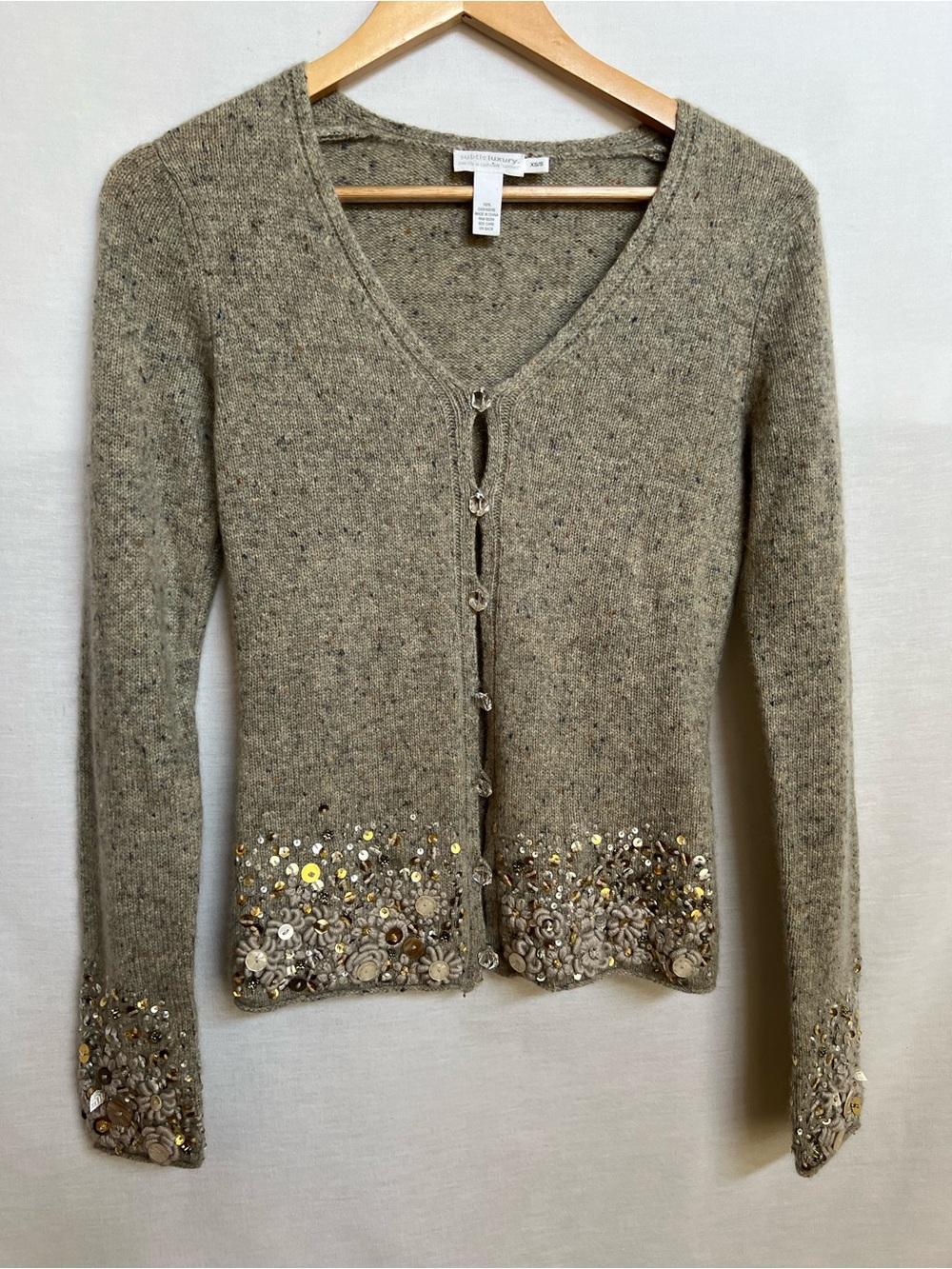 Subtle Luxury 100% Cashmere Gray Sequin & Bead Embellished V-Neck Cardigan